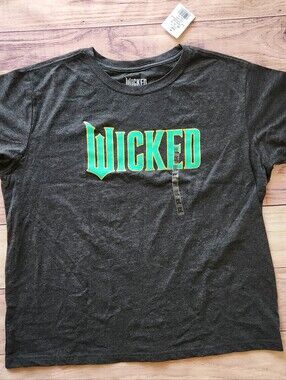 NWT Juniors Wicked T-shirt Size XXL